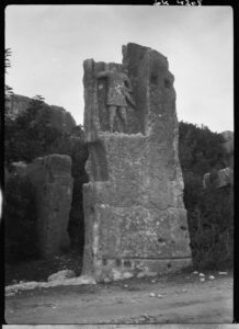 Korikos Nekropolü 1'deki Bas Rölyef 5 Korikos Nekropolü 1'deki Bas Rölyef