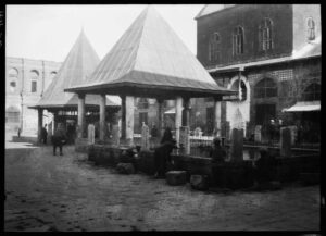 Diyarbakır Ulu Cami Avlusu 15 Diyarbakır Ulu Cami Avlusu