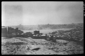 Kasımpaşa; Karlı bir günde İstanbul manzarası 24 Kasımpaşa; Karlı bir günde İstanbul manzarası