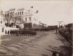 Yıldız'da Askerler