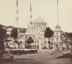 Nusretiye Camii ve Tophane Saat Kulesi