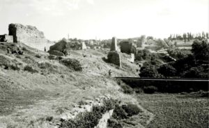 Sulukule Tarafından Topkapı Yönü Surları