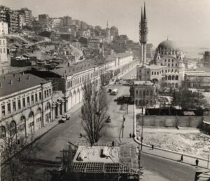 Tophane-Kabataş Yolu