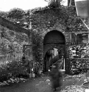 Galata'dan Harup Kapı