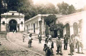 Yıldız Parkı Çırağan Kapısı