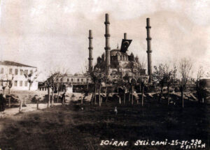 Selimiye Camii ve Edirne Belediye Binası