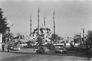 Belediye Köşesinden Selimiye Camii