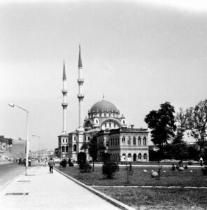 Tophane Kasrı ve Nusretiye Camii