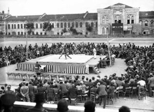 Taksim Stadyumu’nda Güreş Müsabakaları