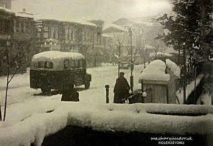 Dağcılık Kulübünden Atatürk Caddesi