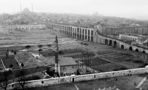 Şehzade Camii Minaresinden Bozdoğan Kemeri'ne Bakış 4 Şehzade Camii Minaresinden Bozdoğan Kemeri'ne Bakış