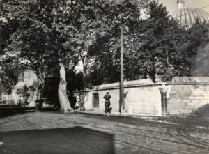 Şehzadebaşı; İstanbul'un Ortası Olarak Anılan Yer 1 Şehzadebaşı; İstanbul'un Ortası Olarak Anılan Yer