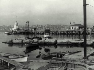 Salacak İskelesi ve Kız Kulesi