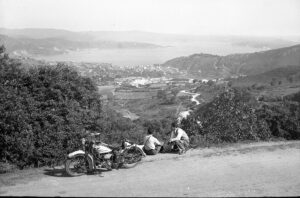 Kilyos Caddesinden Sarıyer ve Boğaz Manzarası 17 Kilyos Caddesinden Sarıyer ve Boğaz Manzarası