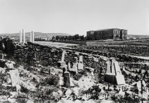 Müdafaa-i Milliye Vekâleti Binası ve Gureba Hastanesi Kabristanı 15 Müdafaa-i Milliye Vekâleti Binası ve Gureba Hastanesi Kabristanı