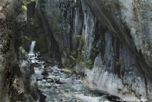 Saitabat Şelalesi 8 Saitabat Şelalesi