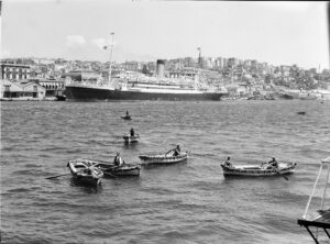 Denizden Tophane Kıyıları