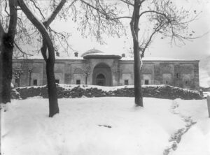 Yeşil Cami Medresesi Cephesi