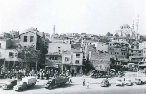 Ahi Çelebi Camii Minaresinden Süleymaniye'ye Bakış