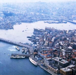 Gökyüzünden Karaköy'e Bakış