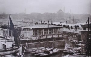 Ahşap Galata Köprüsü