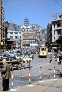 Karaköy'de Sarı Tramvay 6 Karaköy'de Sarı Tramvay