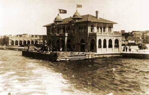 Kadıköy İskelesi 12 Kadıköy İskelesi