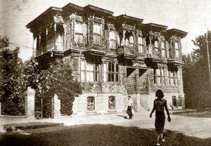 Kalamış Ali Çetinkaya ve Albay Rıza Bey'in İkiz Köşkleri